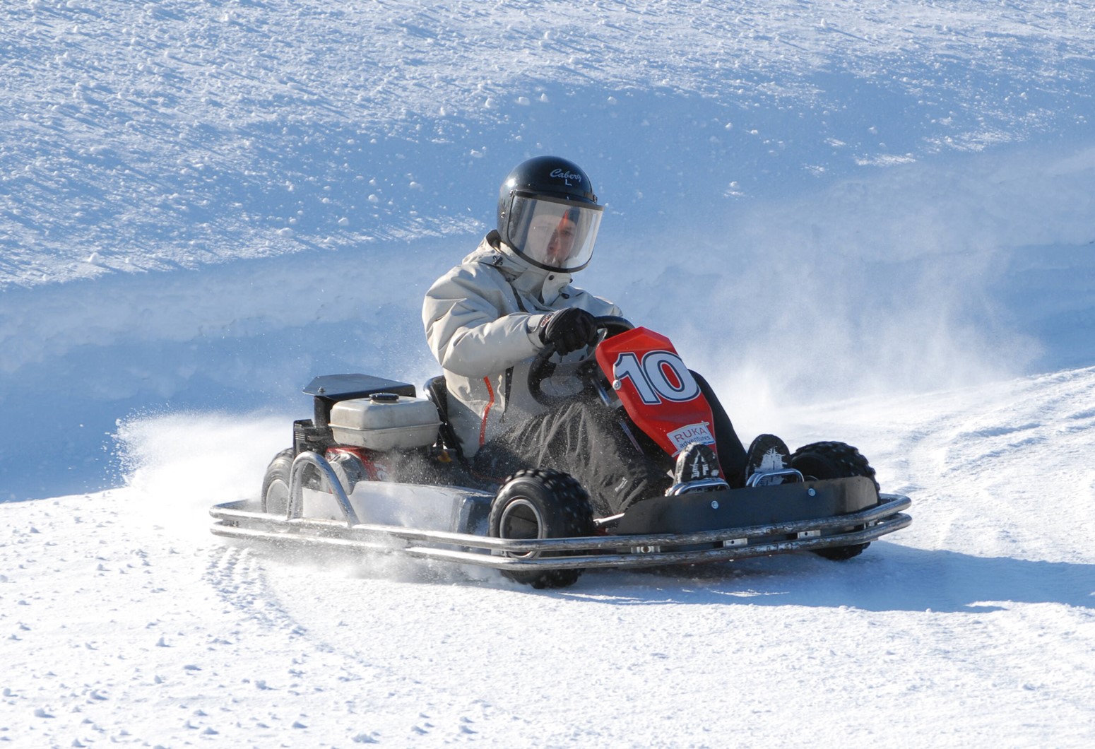KARTING Y MINIMOTOS EN LA NIEVE